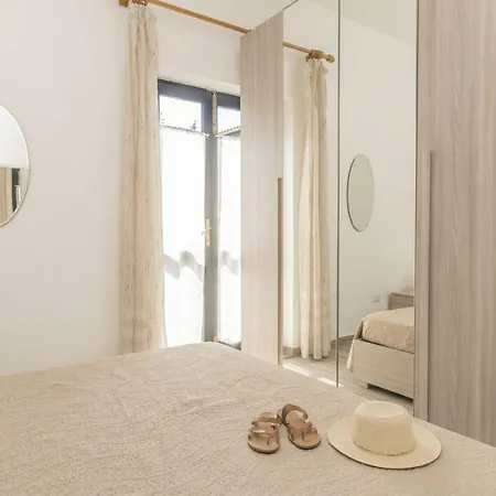 Lampara By Interhome * Capo Testa